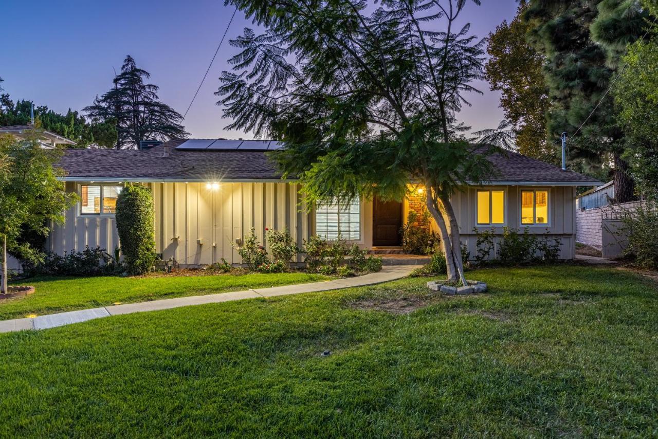 Spacious Home With Garden & Pool Los Angeles Exterior photo